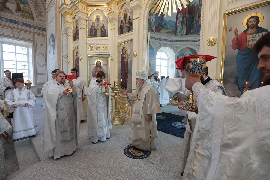 Великое освящение Казанского храма села Дединово